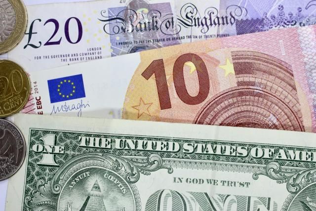 Analisis Euro-Pound Stabil, Dolar Kehilangan Premi Perang - Data Pasar 2026-04-17
