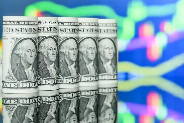 Analisis Safe Haven Dukung Dolar, Pasar Waspada Data Inflasi - Data Pasar 2026-05-12
