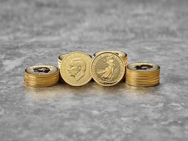 Emas Sulit Rebound, Harga Minyak Kembali Membayangi